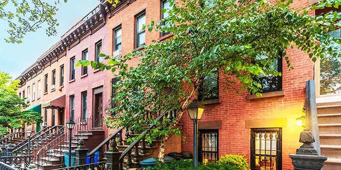 5 Things to Know Before Buying an Older Home