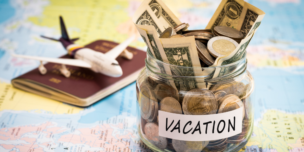 10 Tips to Save on Vacation