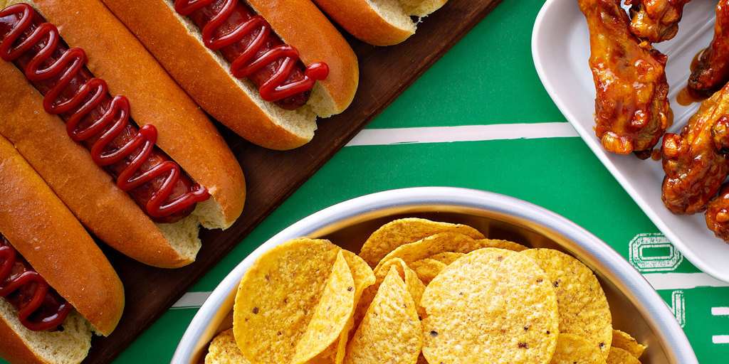 Throw a Big Game Party on a Budget