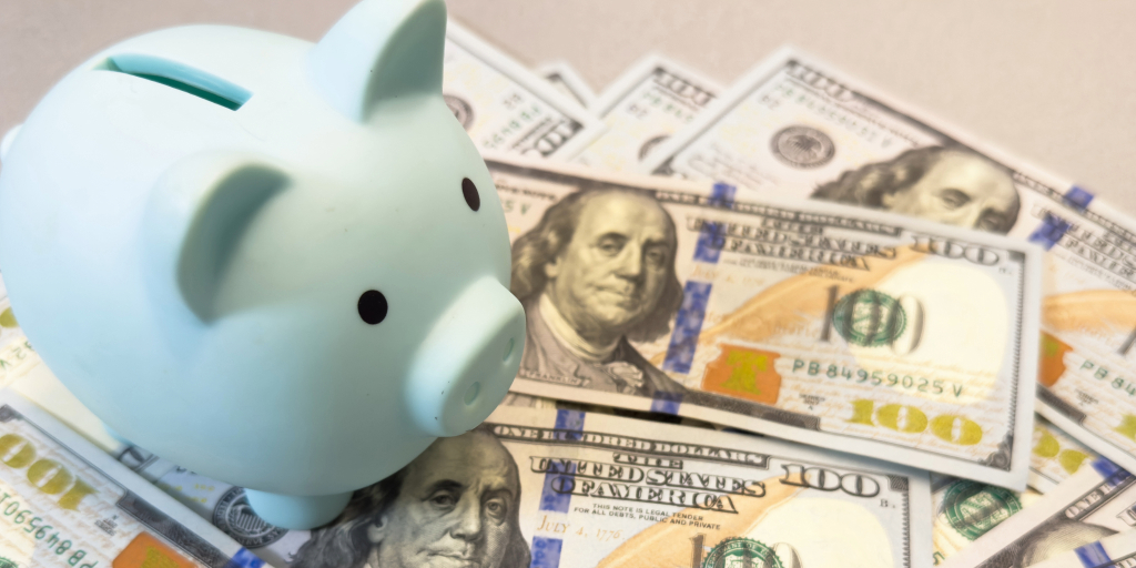 Ways to Save an Extra $100 (or More) Every Month